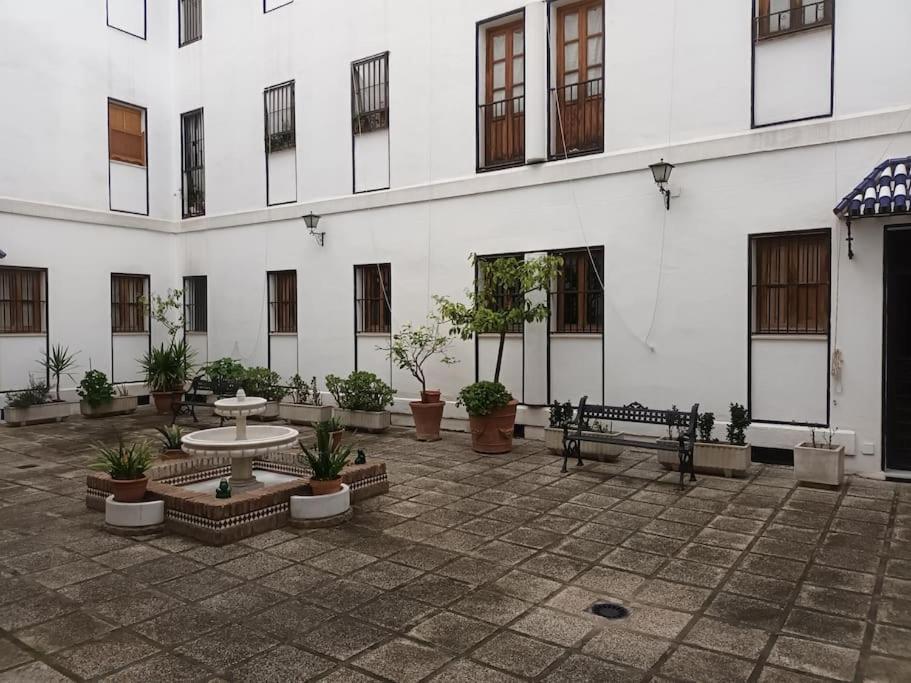 Apartamento Puerta Real Sevilha Exterior foto